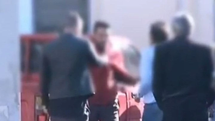 Λήστεψαν φοιτήτρια στο ΑΧΕΠΑ – Έπιασαν τον ληστή επ’ αυτοφώρω (βίντεο)